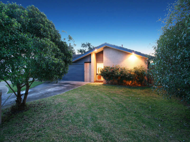 Sold House Prices & Auction Results in Fortescue Ave, Seaford, VIC 3198