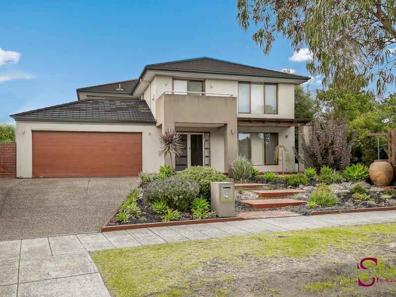76 Paterson Drive, Lynbrook, Vic 3975 Property Details