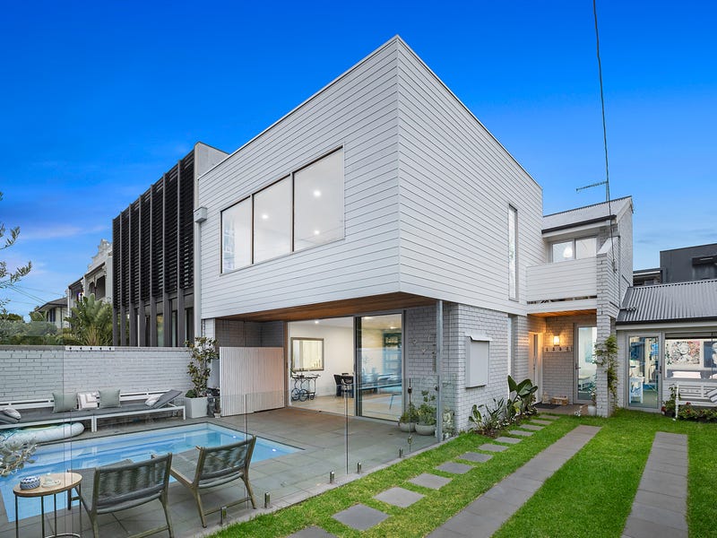 2 Normanby Street, Brighton, Vic 3186 Property Details