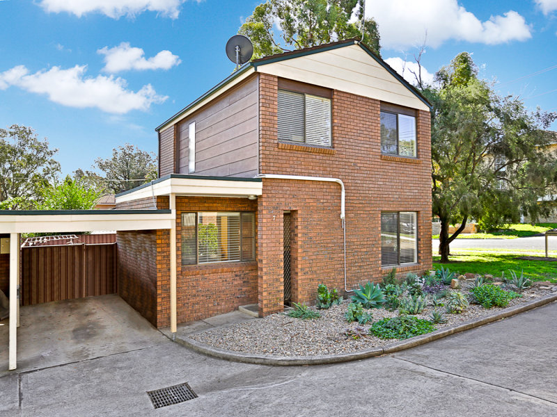 7/57 Lithgow Street, Campbelltown, NSW 2560 Property Details