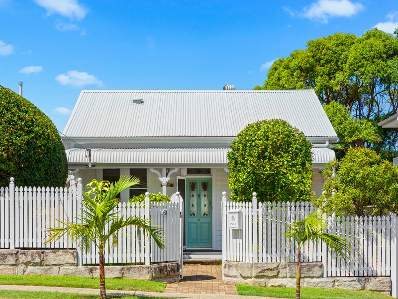 61 Albert Street, Freshwater, NSW 2096 Property Details