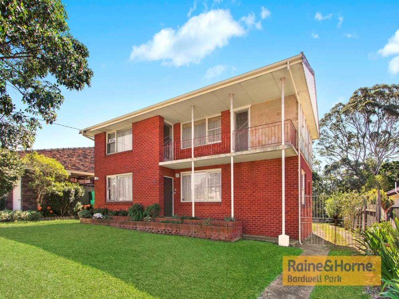 28 Moore Street, Bexley, NSW 2207 Property Details