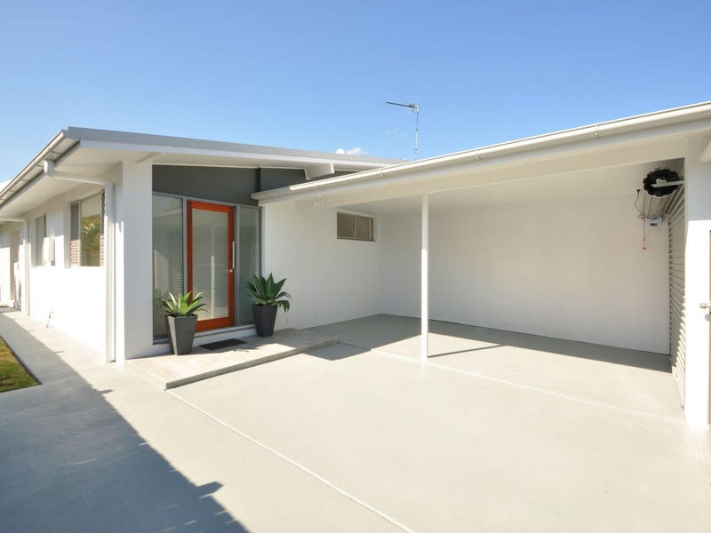 1/42 Albion Avenue, Miami, Qld 4220 Property Details