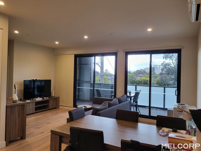 101/180 Reynolds Road, Doncaster East, Vic 3109