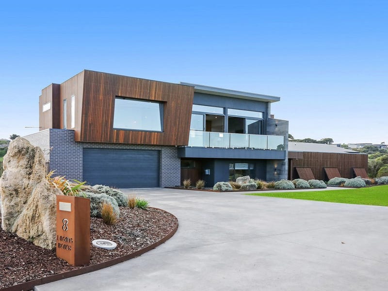 8 Logans Beach Road, Warrnambool, Vic 3280 House for Sale