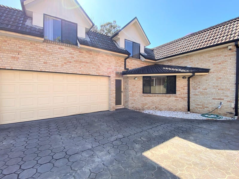 4/5 Strickland Street, Bass Hill, NSW 2197