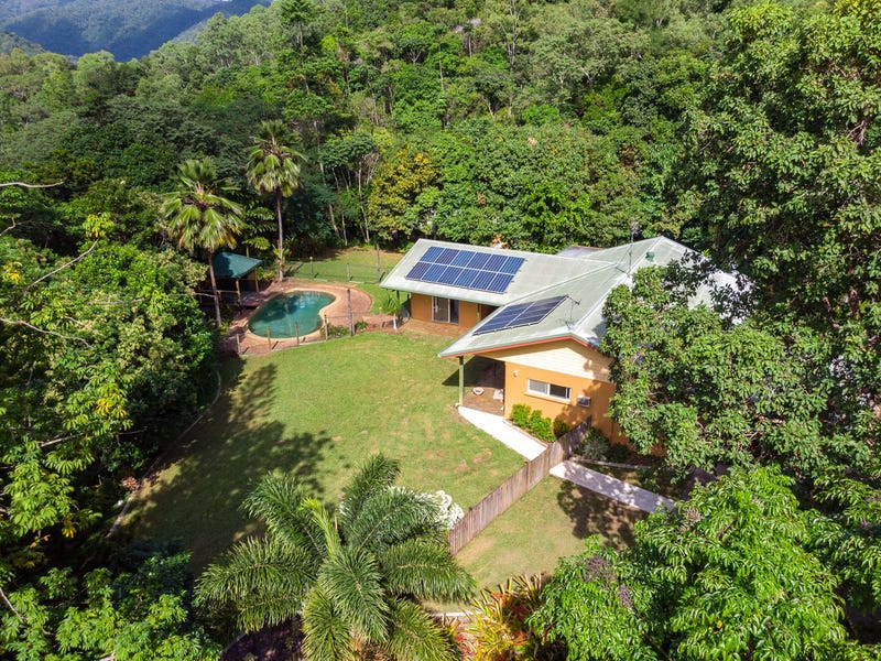 1719 Watervale Close, Redlynch, Qld 4870 Property Details