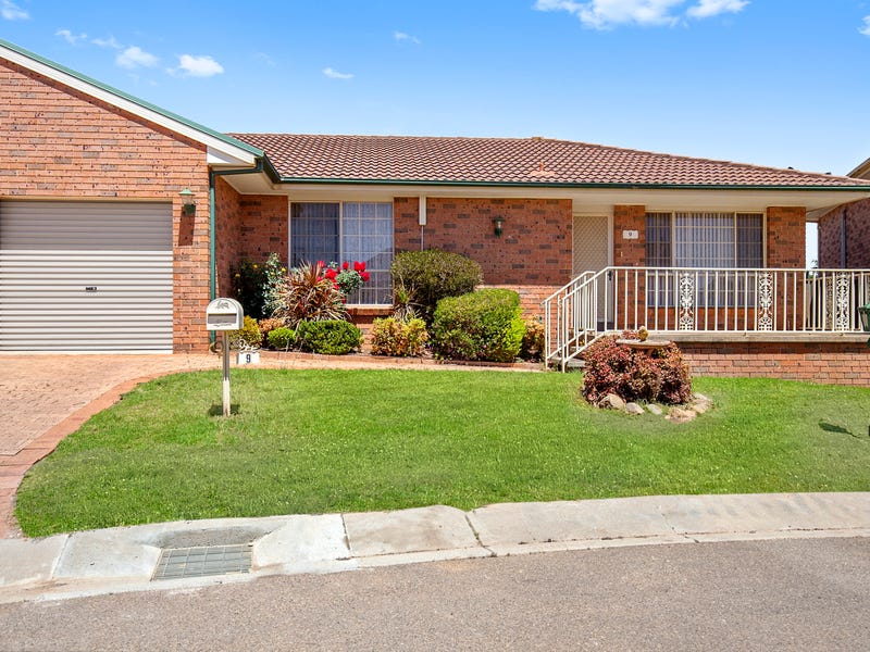 9 Parkside Place, Goulburn, NSW 2580