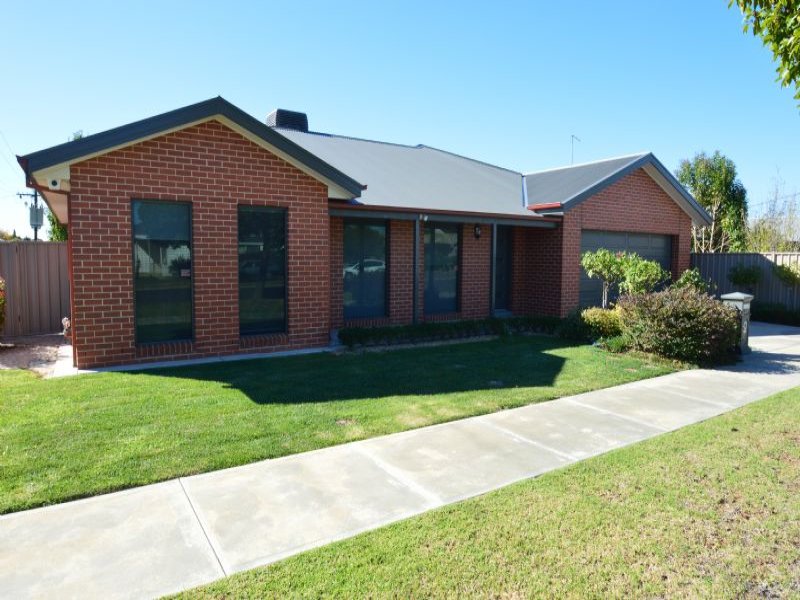 26 DUNLOP STREET, Wangaratta, Vic 3677 Property Details