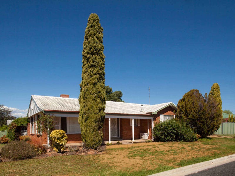 107 Gisborne Street, Wellington, NSW 2820 Property Details 107 Gisborne Street, Wellington, NSW 2820 Property Details