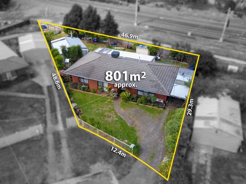 2 Hexham Court, Craigieburn, Vic 3064 Property Details