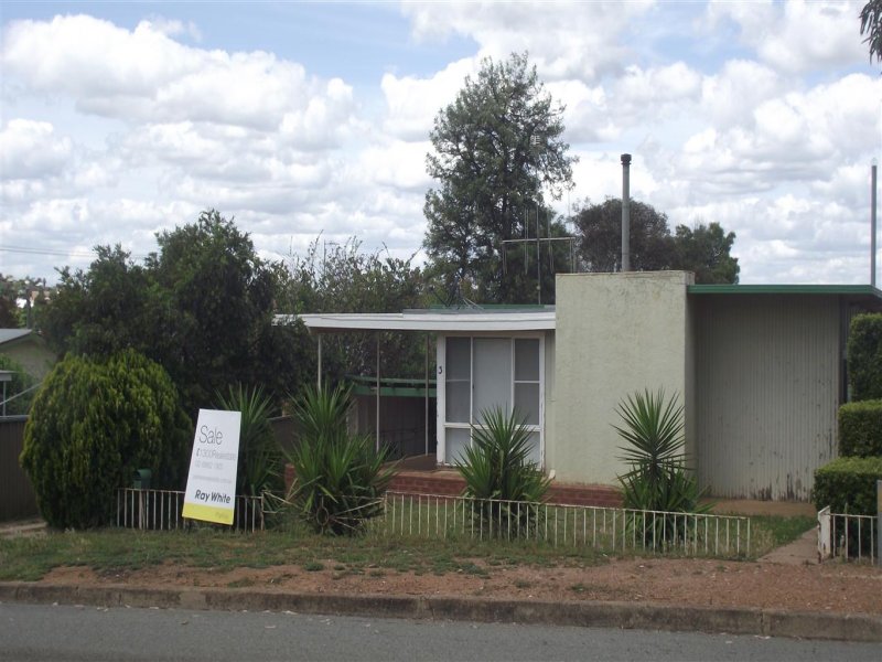 3 Middleton Street, Parkes, NSW 2870 Property Details