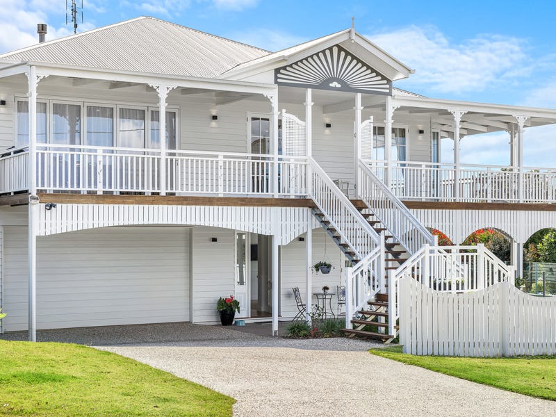 15 Kingsview Drive, Flaxton, Qld 4560 Property Details