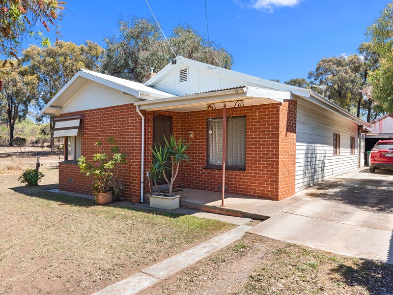 36 Franklin Street, Sailors Gully, VIC 3556