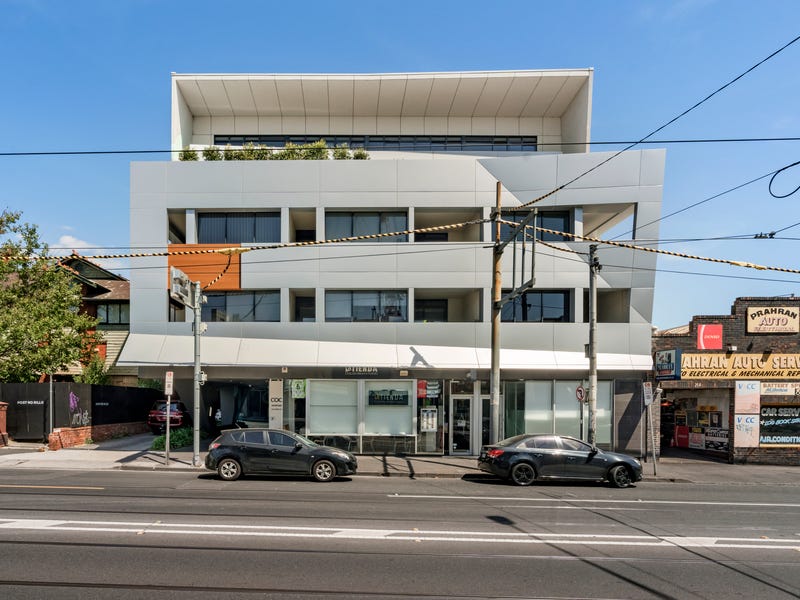 Real Estate & Property for Sale in Albert Park, VIC 3206 (+2 locations