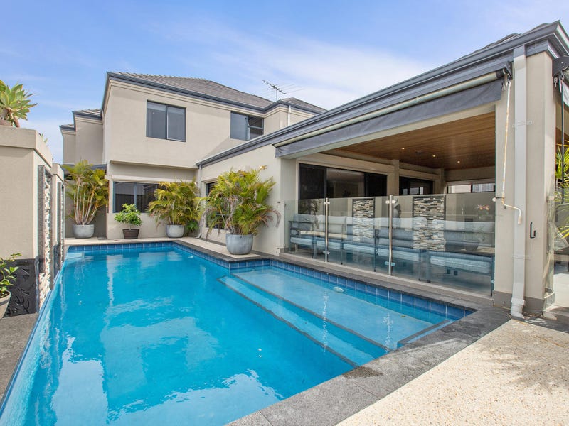 13 Sandford Avenue, Munster, WA 6166 Property Details