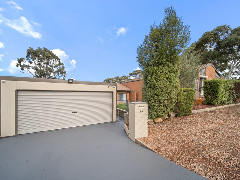 24 Bemboka Crescent, Kaleen, ACT 2617 House for Sale