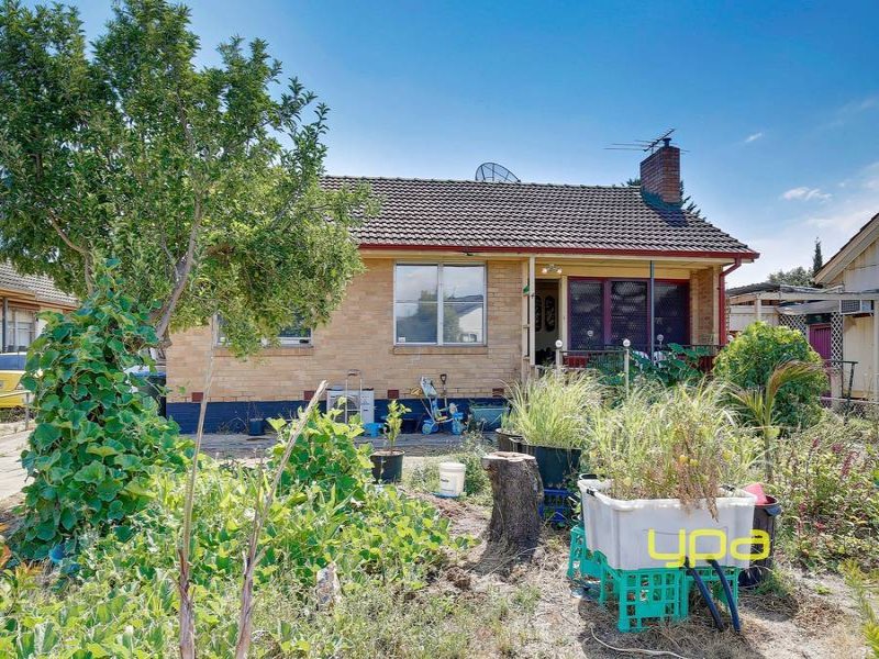 4 Julian Street, Werribee, Vic 3030 Property Details