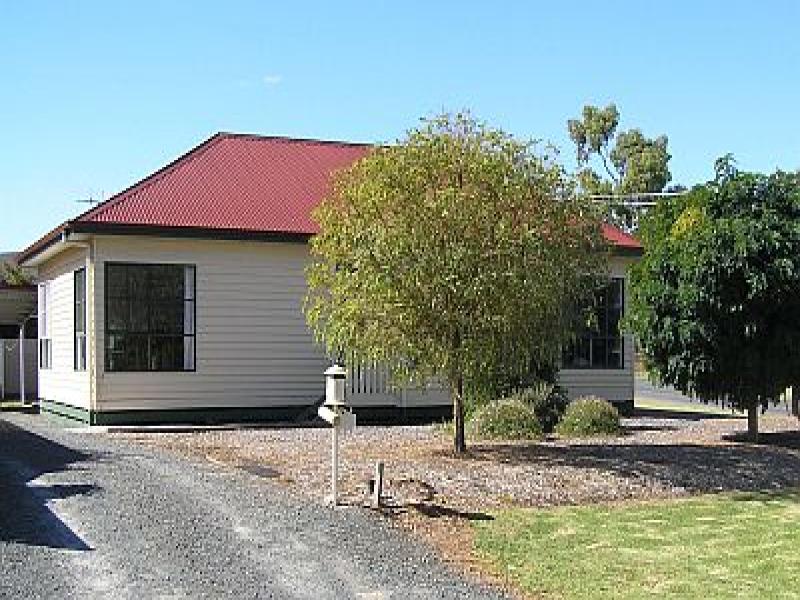33 Brown Street, Tatura, VIC 3616