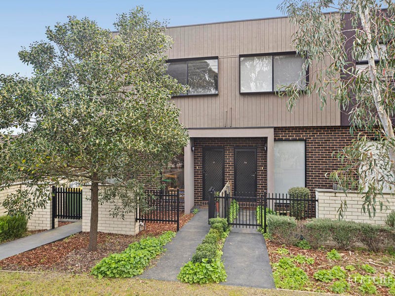 Real Estate & Property for Sale in Croydon Hills, VIC 3136 (+1 location