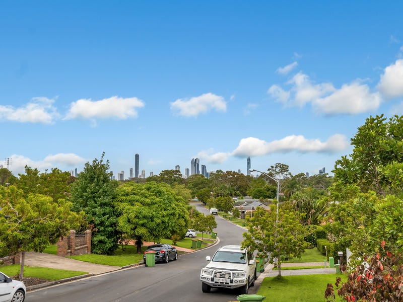 26 Allspice Drive, Ashmore, Qld 4214 Property Details