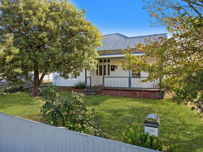 18 Walls Street, Camperdown, Vic 3260 Property Details