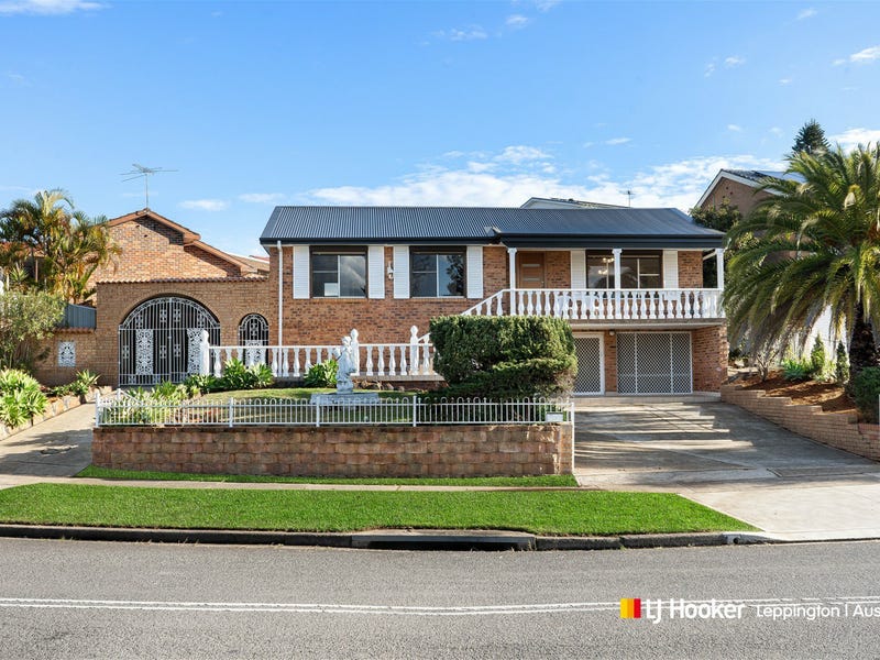 33 St Andrews Boulevard, Casula, NSW 2170 House for Sale realestate