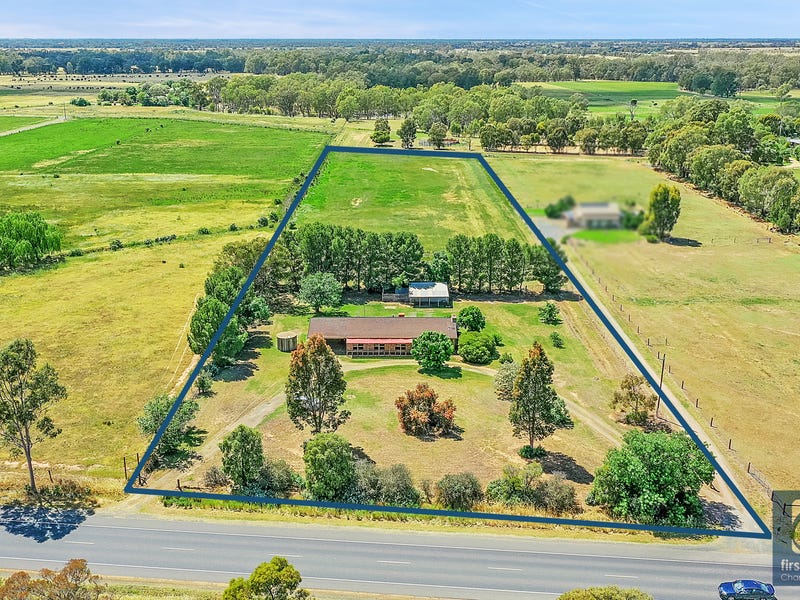 8534 Northern Highway, Echuca, Vic 3564 Property Details