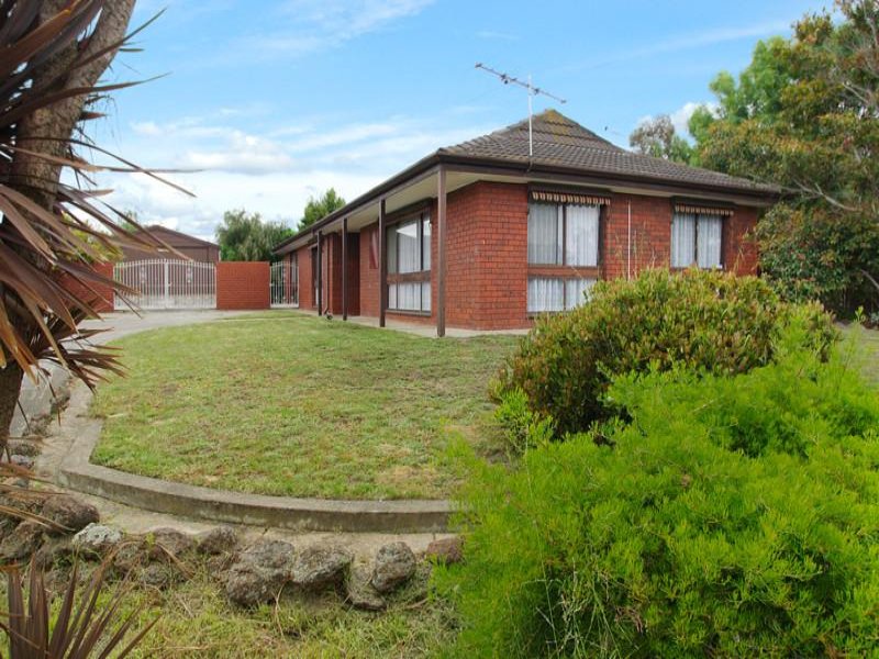 11 Moruya Drive, Grovedale, Vic 3216 Property Details