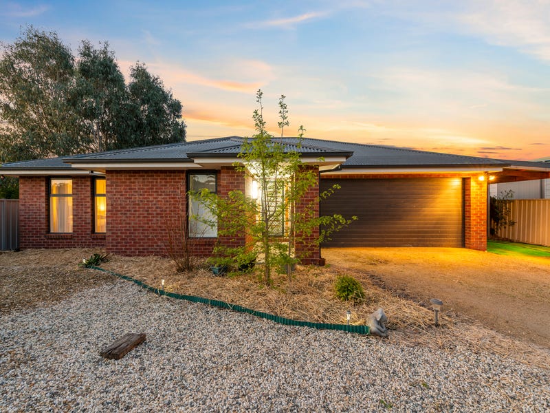 23 Moore Street, Tocumwal, NSW 2714 House for Sale