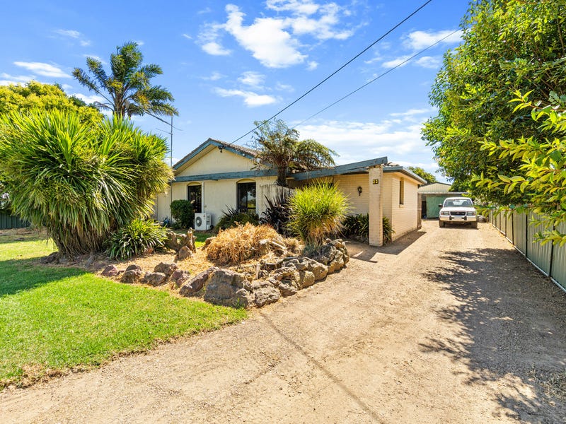 22 Sale Road, Maffra, Vic 3860 Property Details