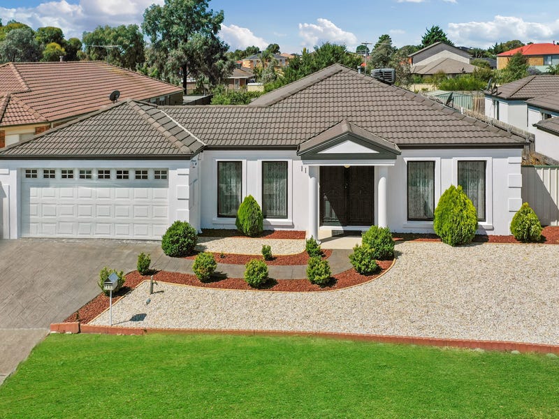 11 Balam Green Sydenham Vic 3037 Property Details