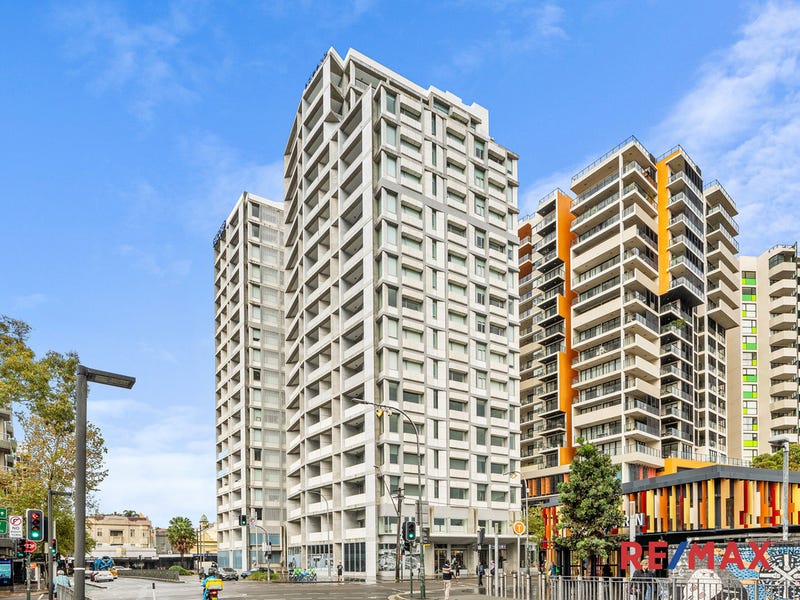702/1B Lawson Square, Redfern, NSW 2016 Studio for Rent realestate