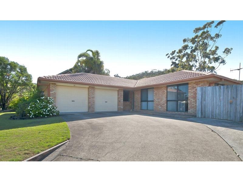 33 Ware Drive, Currumbin Waters, QLD 4223