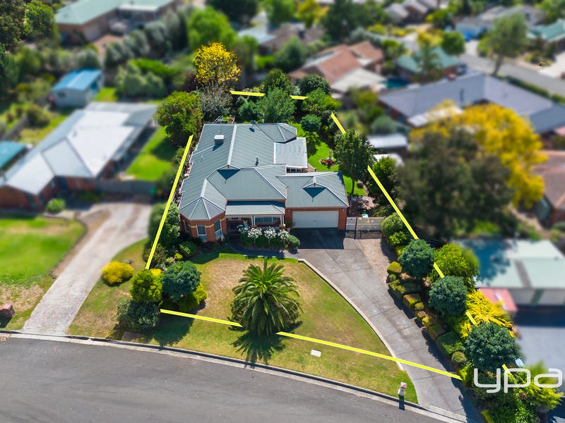 10 Horder Crescent, Darley, Vic 3340 Property Details