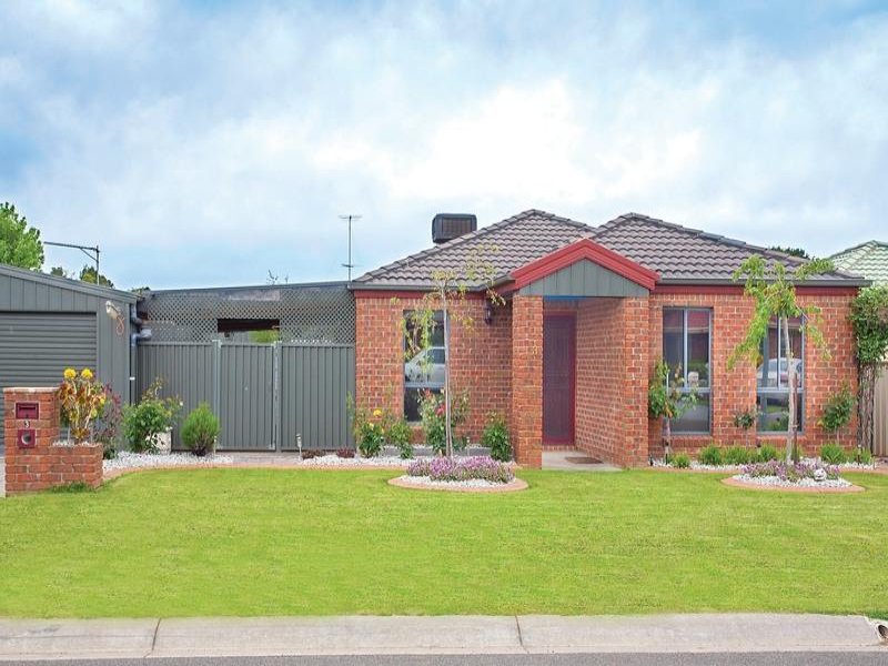 3 Begonia Court, VIC 3356