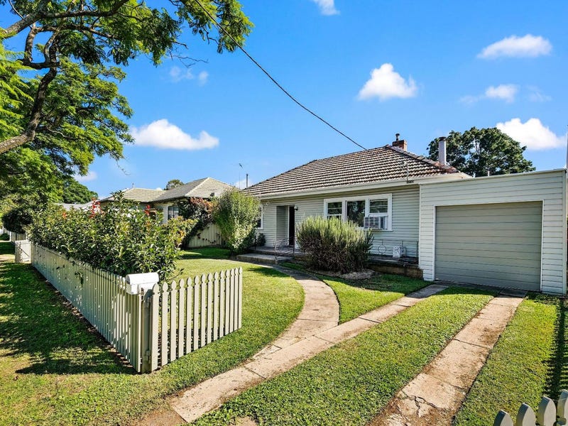 18 Cook Street, Muswellbrook, NSW 2333