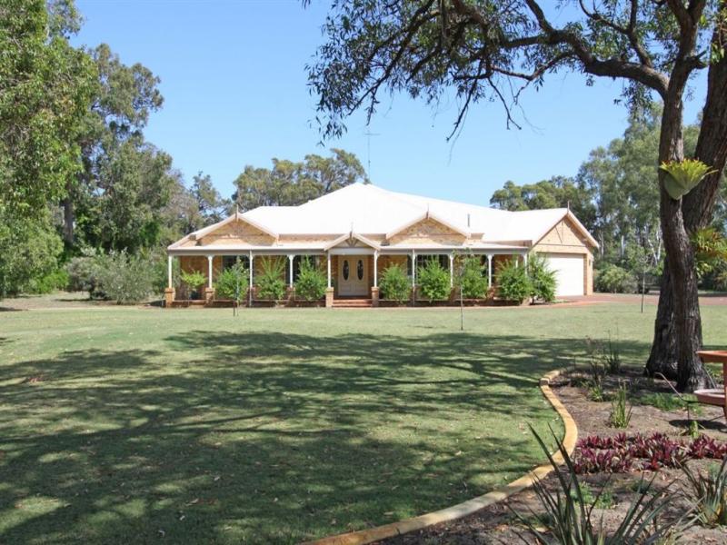 8 Pleasant Grove Circle, Falcon, WA 6210