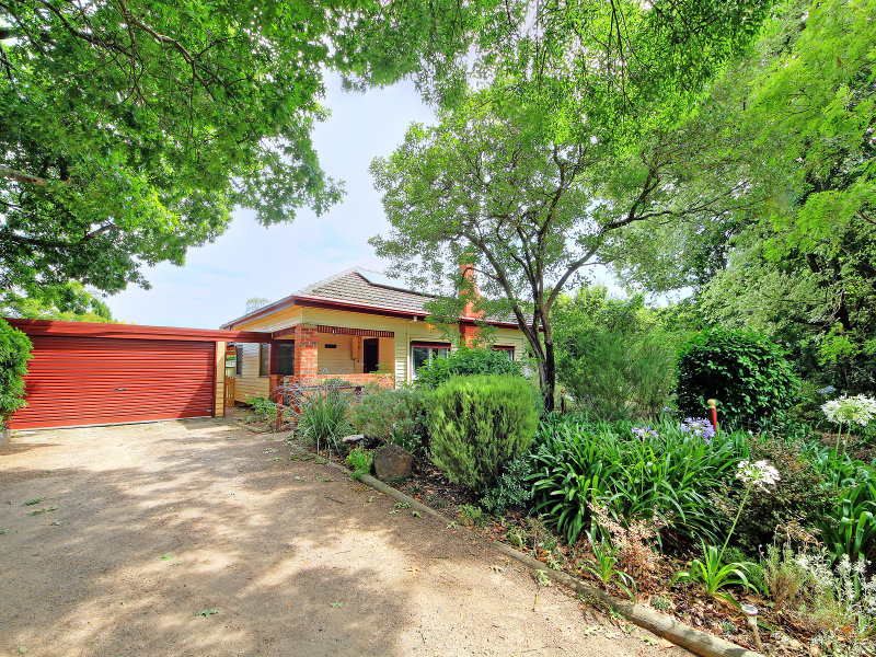 14 David Hill Road, Monbulk, Vic 3793 Property Details