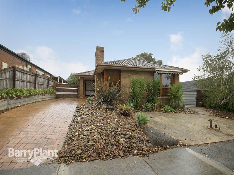 52 Hornsby Drive, Langwarrin, Vic 3910 Property Details