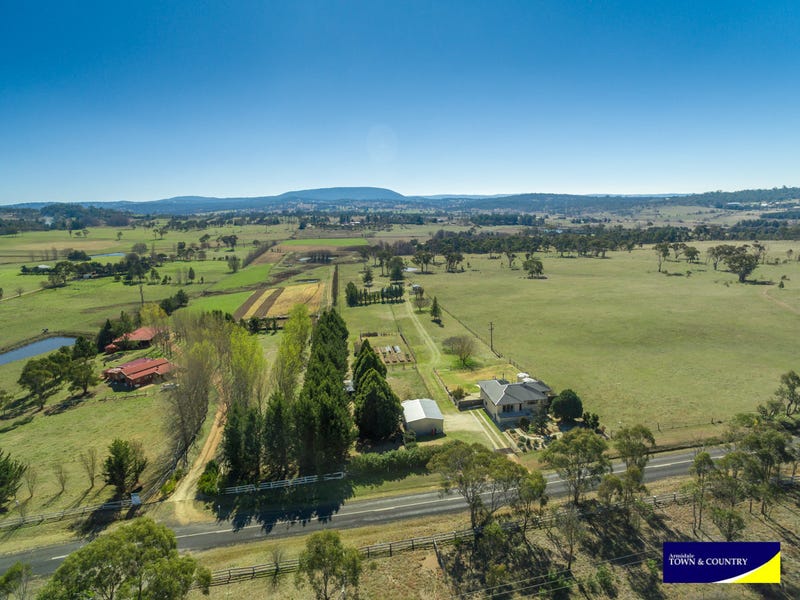 174 Old Inverell Road, Armidale, NSW 2350