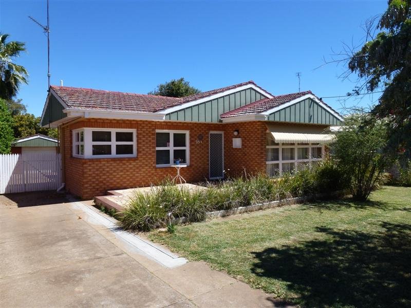 35 Hay Street, Dubbo, NSW 2830 Property Details
