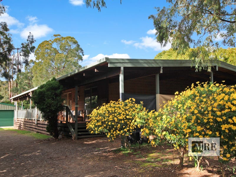 16 Glen Avenue Jamieson Vic 3723 Realestate Com Au