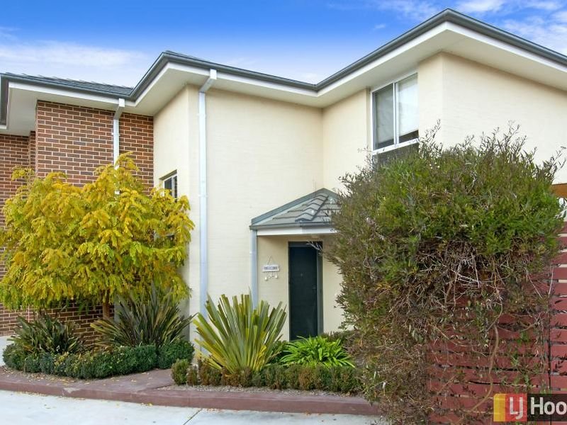 4/23 Donald Road, Queanbeyan, NSW 2620 Property Details