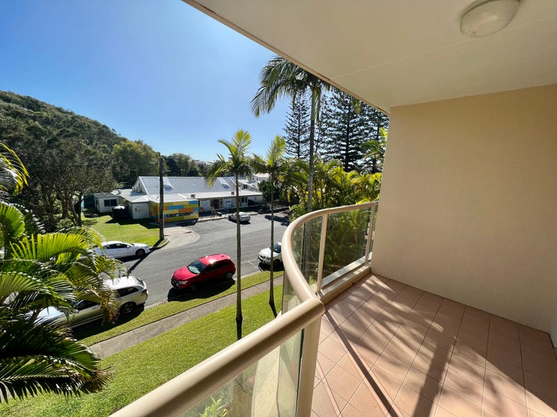 60/15 Santa Monica Road, Miami, QLD 4220