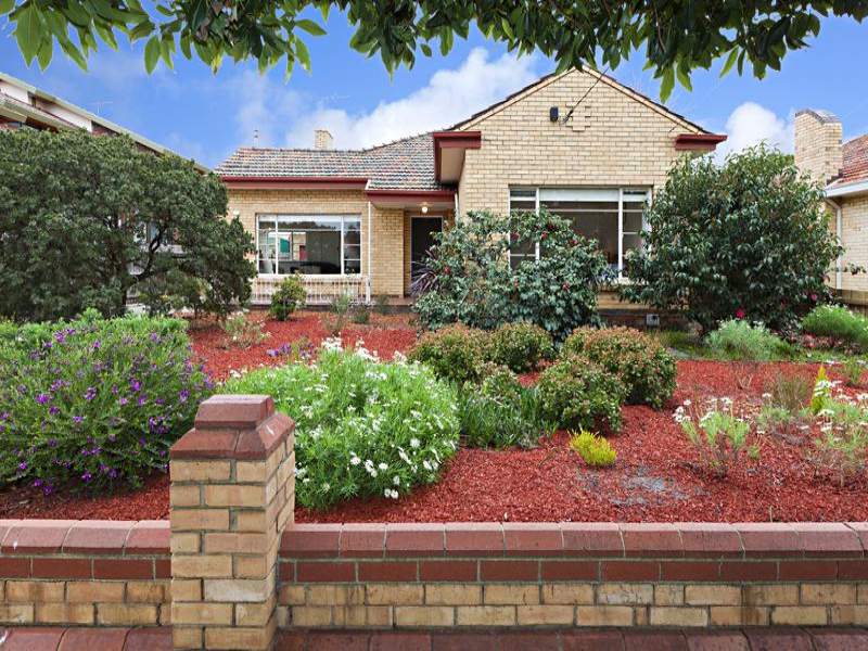 93 The Grove, Coburg, VIC 3058