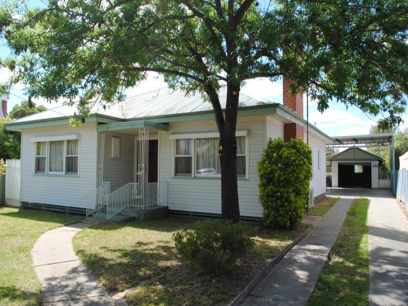 13 Dunrobin Street, Shepparton, Vic 3630 Property Details