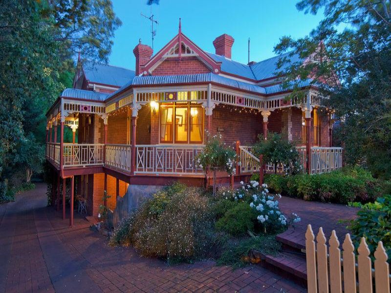 1 Carpenter Street, Bendigo, Vic 3550 Property Details