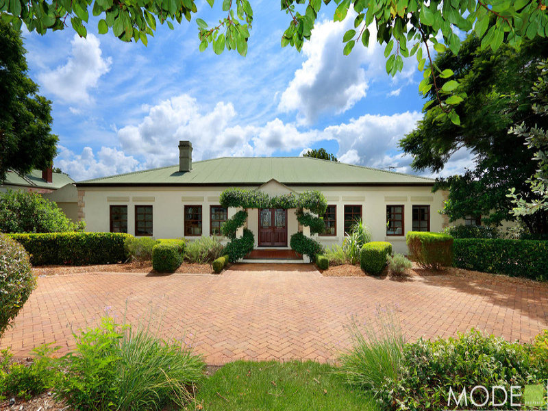 3 Calderwood Road, Galston, NSW 2159