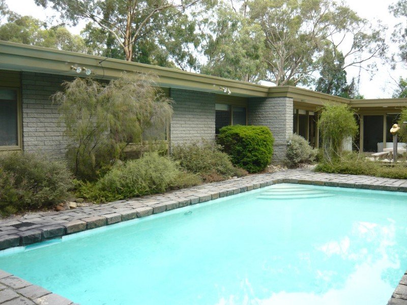 28 Craig Road, Donvale, Vic 3111 Property Details